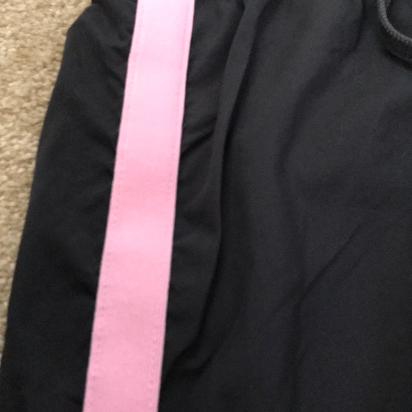 Nike Track Capris - Picture 3 of 5